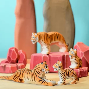 Bumbu // Wooden Tiger Cub Sitting> For 5+ Year Olds | For 4+ Year Olds