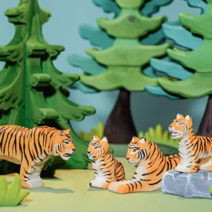 Bumbu // Wooden Tiger Standing> For 5+ Year Olds | For 4+ Year Olds