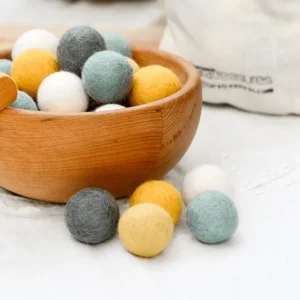 Tara Treasures Felt Balls 3cm> Small World Play