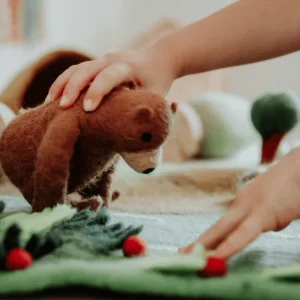 Tara Treasures Felt Bear> Small World Play