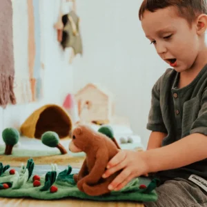 Tara Treasures Felt Bear> Small World Play