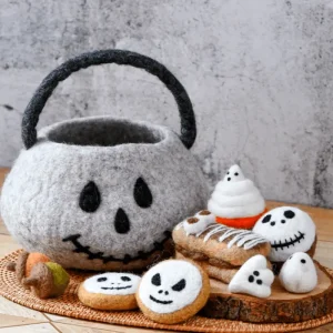 Tara Treasures Felt Spooky Ghost Pumpkin Grazing Set> Halloween Theme | Small World Play