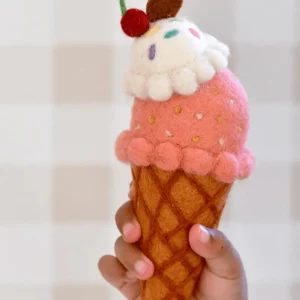 Tara Treasures // Felt Coconut and Watermelon Sorbet Ice Cream> Food Play