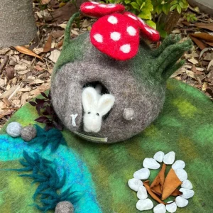 Tara Treasures // Felt Fairy Toadstool House with Rabbit Toy> Small World Play