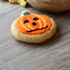 Tara Treasures // Felt Halloween Frazzled Pumpkin Cookie> Halloween Theme | Small World Play