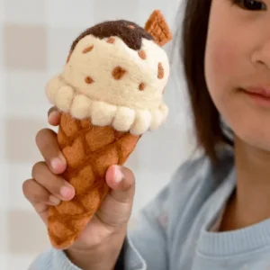 Tara Treasures // Felt Vanilla Chocolate Fudge Ice Cream> Food Play