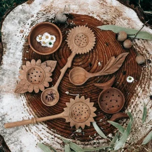Wild Child Mountain Wild Tree Collection // Sunflower Slotted Duo Spoon ⓒ> Sensory Play